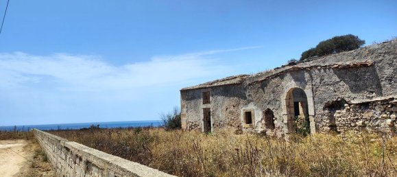 4000m² Land in Syracuse, Italy No. 247345 18