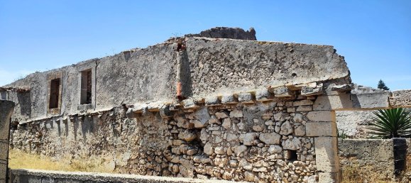 4000m² Land in Syracuse, Italy No. 247345 7