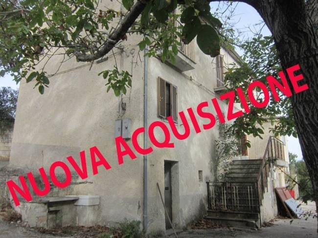 2 bedrooms House in Pietrabbondante, Italy No. 342518