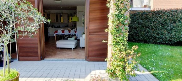 Casa de 5 habitaciónes en Pavia, Italy No. 251683 4