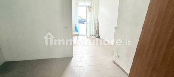 1 bedroom Apartment in Turin, Italy No. 348400 6