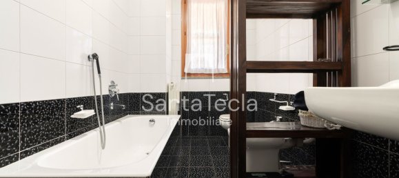 4 rooms Apartment in Arese, Italy No. 16257 25