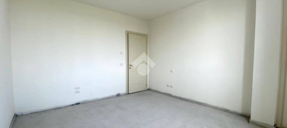 3 bedrooms Apartment in Mairano, Italy No. 291645 8