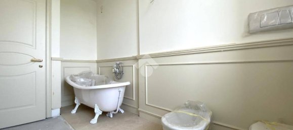 3 bedrooms Apartment in Mairano, Italy No. 291645 12