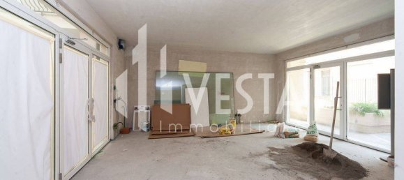1 room Commercial property in Barzanò, Italy No. 355207 6
