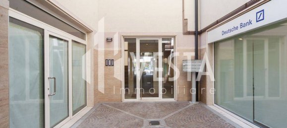 1 room Commercial property in Barzanò, Italy No. 355207 13