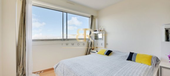 Apartamento de 3 dormitorios en Colombes, France No. 177686 8