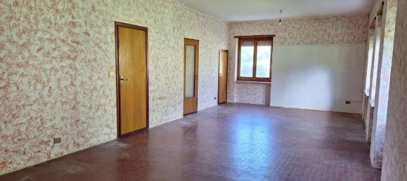 2 Schlafzimmer Villa in Gassino Torinese, Italy, Nr. 127013 32