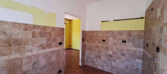 2 Schlafzimmer Villa in Gassino Torinese, Italy, Nr. 127013 19