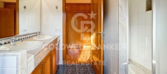 5 bedrooms House in Girona, Spain No. 84414 17