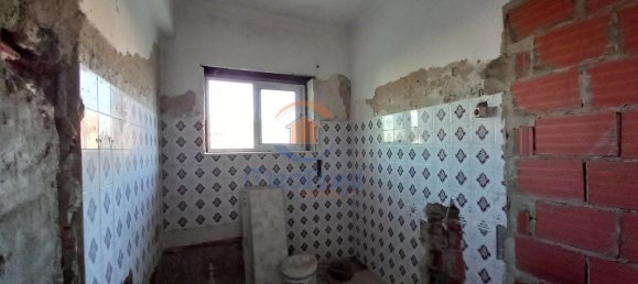 4 bedrooms Apartment in Almada, Portugal No. 87311 21