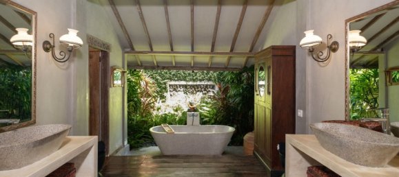 4 Schlafzimmer Villa in Seminyak, Indonesia, Nr. 3609 19
