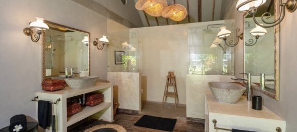 4 Schlafzimmer Villa in Seminyak, Indonesia, Nr. 3609 2