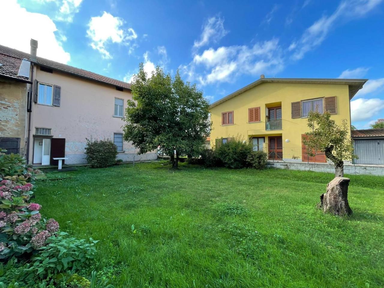 3 rooms Apartment in Ossago Lodigiano, Italy No. 31407