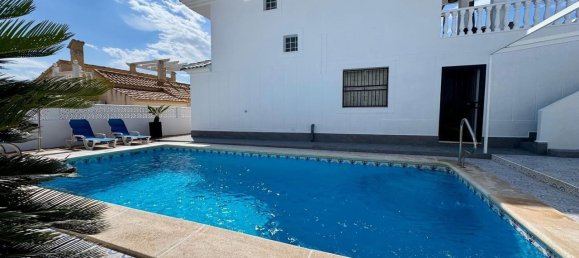 4 Schlafzimmer Haus in Torrevieja, Spain, Nr. 187921 22