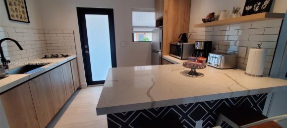 1 bedroom Villa for rent in Miami, Miami-Dade, Florida, USA № 614663 18