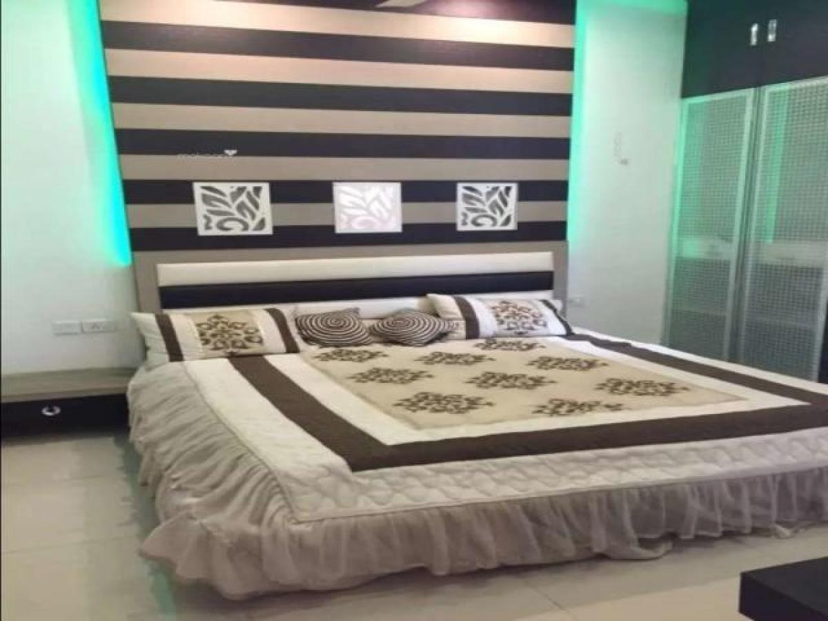 Casa de 2 dormitorios en Noida, India No. 65227