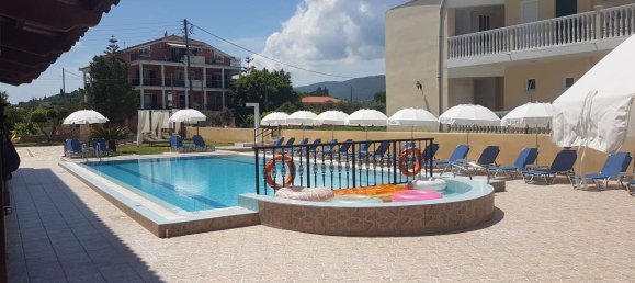 24 غرف نوم بناية في Zakynthos, Greece رقم 8598 5