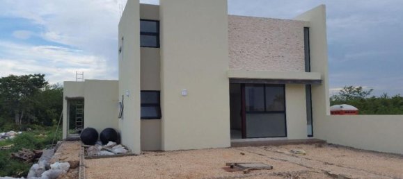 3 bedrooms House in Merida, Mexico No. 66937 2