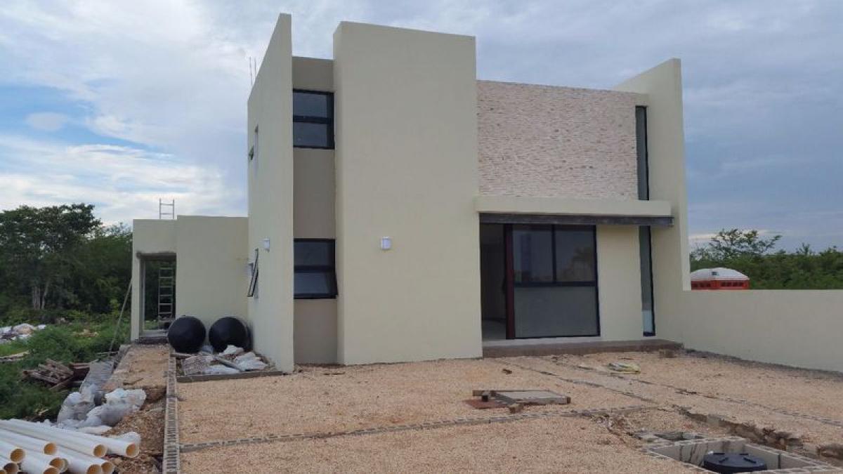 3 bedrooms House in Merida, Mexico No. 66937