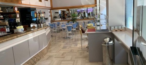 170m² Commercial property in Biella, Italy No. 320956 2