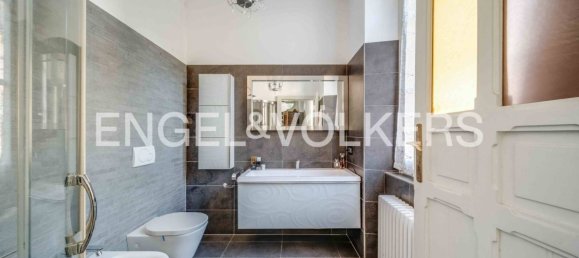 4 bedrooms Villa in Valganna, Italy No. 132756 37