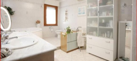 Квартира с 10 комнатами в Падуя, Италия № 61062 3