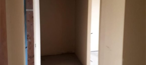 5 bedrooms House in Zaragoza, Spain No. 182444 4