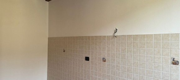 4 bedrooms Apartment in Modena, Italy No. 327804 6