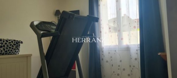 4 bedrooms House in Puynormand, France No. 101966 15