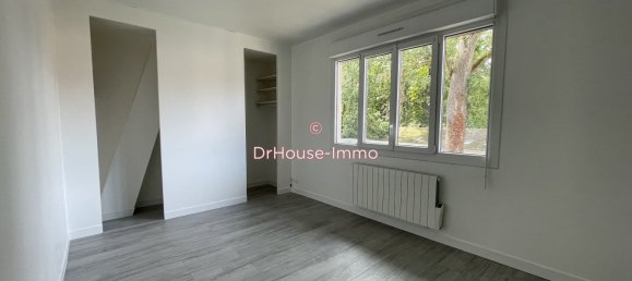 2 bedrooms Duplex in Vert-Saint-Denis, France No. 163494 6