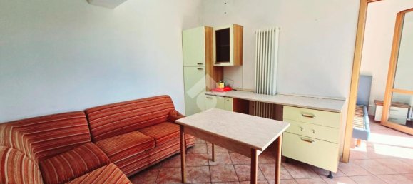 2 bedrooms Apartment in Rimini, Italy No. 291865 2