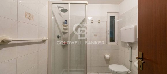 4 bedrooms House in Samarate, Italy No. 338057 22