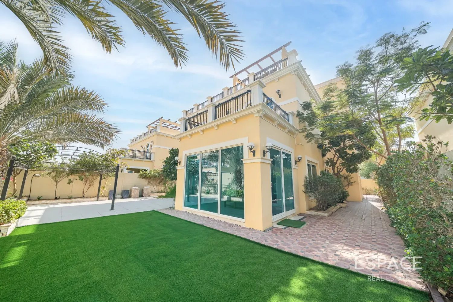 4 chambres Villa à Jumeirah Park, UAE No. 108429