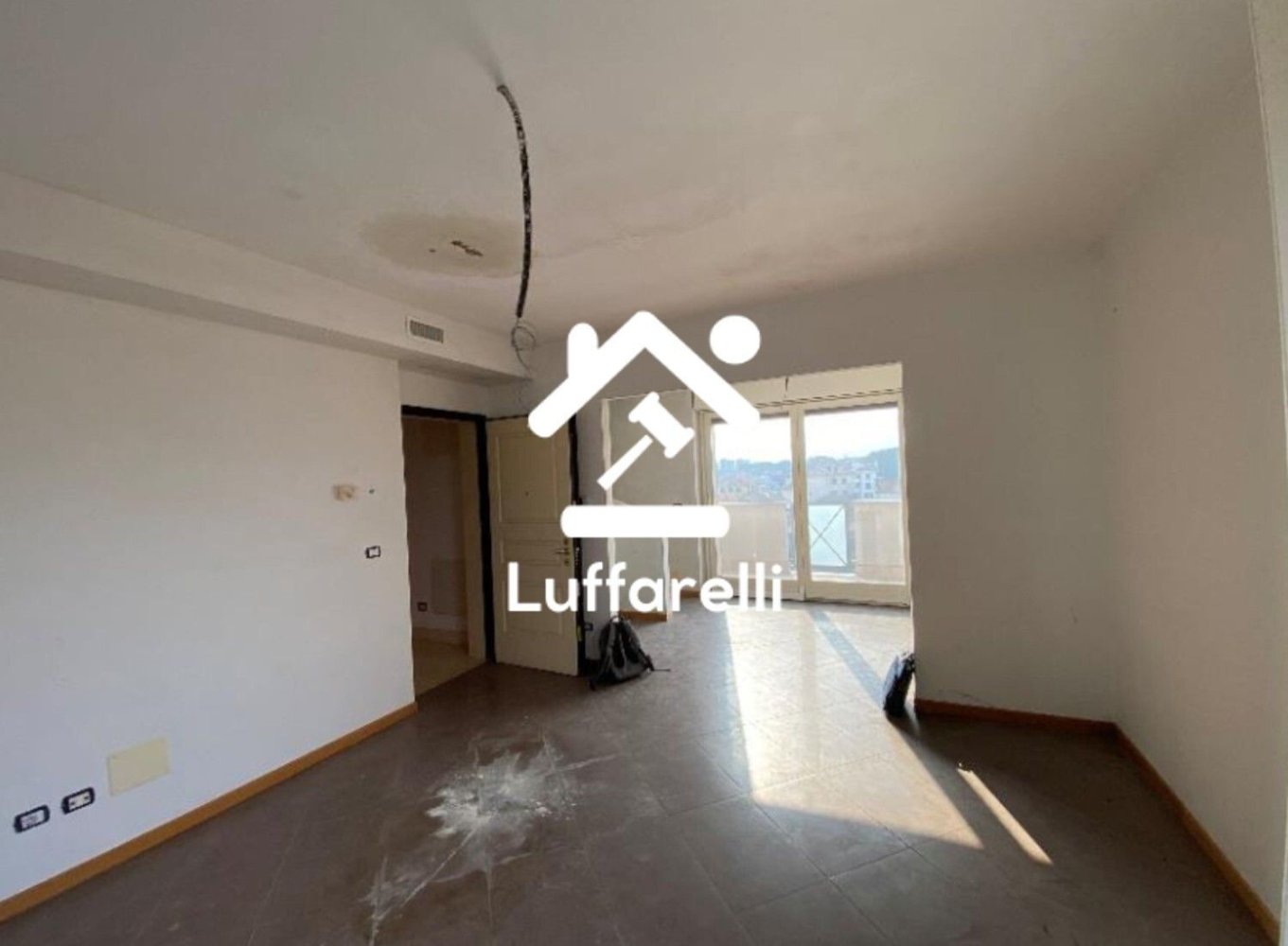 5-Zimmer Wohnung in Abbiategrasso, Italy, Nr. 7853