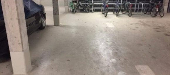 Estacionamiento en Charlottenburg, Germany No. 322932 4