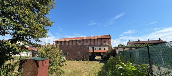 5 غرف نوم فيلا في Alice Castello, Italy رقم 294080 16