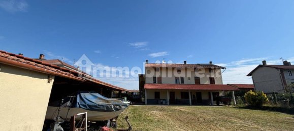 5 غرف نوم فيلا في Alice Castello, Italy رقم 294080 18