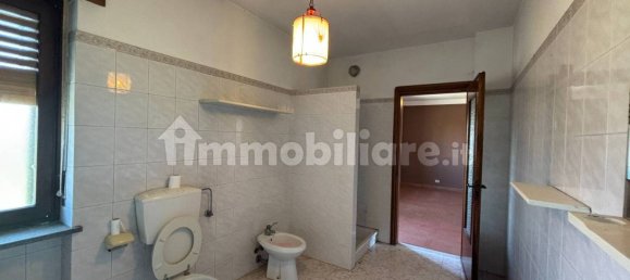 5 غرف نوم فيلا في Alice Castello, Italy رقم 294080 14