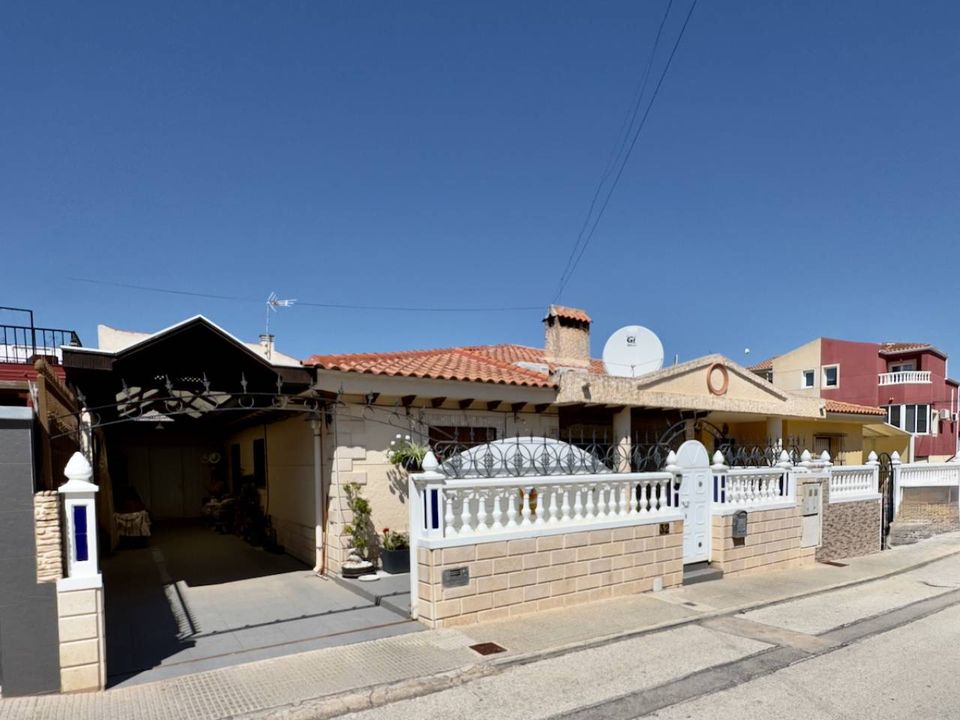 3 bedrooms Villa in Benijofar, Spain No. 222467