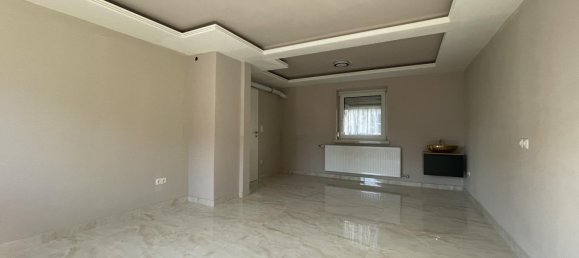 4 rooms House in Frankenthal, Germany No. 349787 3