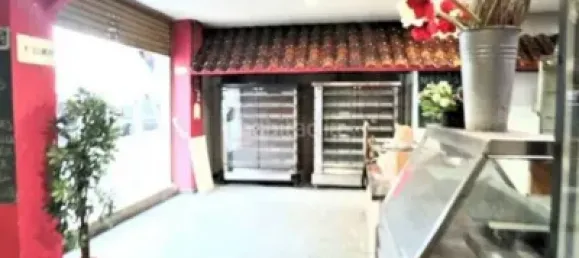  Commercial property in Santa Coloma de Gramenet, Spain No. 135614 6