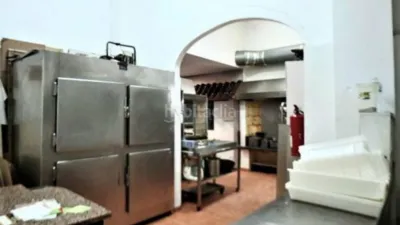  Commercial property in Santa Coloma de Gramenet, Spain No. 135614