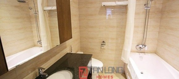 3 bedrooms Apartment in Ba Dinh, Vietnam No. 386 5