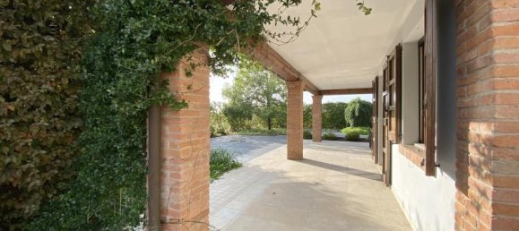 6 rooms Villa in Castelfranco Emilia, Italy No. 227385 16