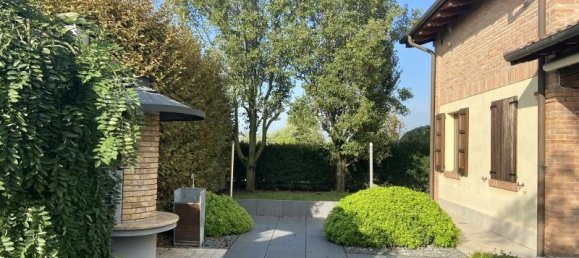 6 rooms Villa in Castelfranco Emilia, Italy No. 227385 6