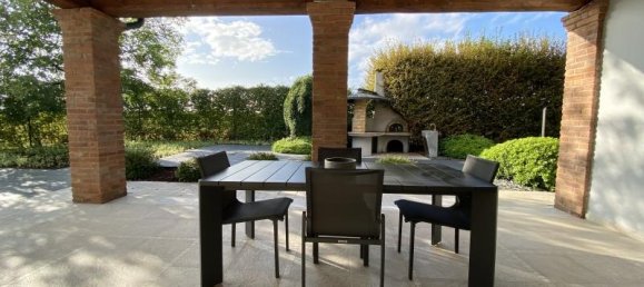 6 rooms Villa in Castelfranco Emilia, Italy No. 227385 4