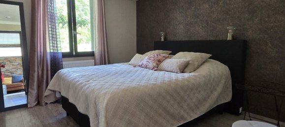 3 bedrooms House in Creuzier-le-Vieux, France No. 335294 19