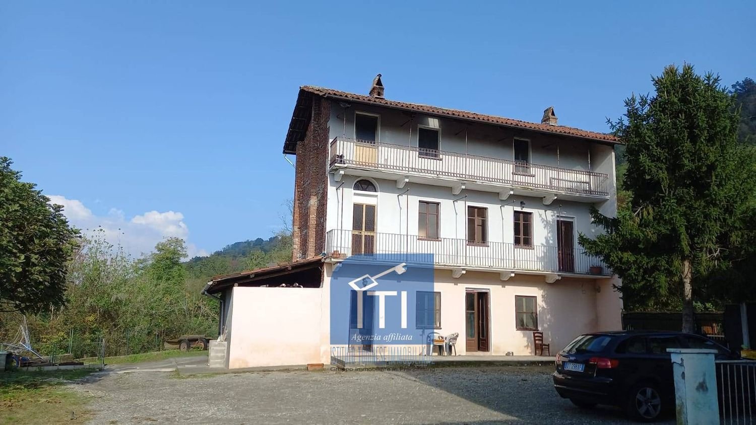 8-salle Maison à Vestignè, Italy No. 53211