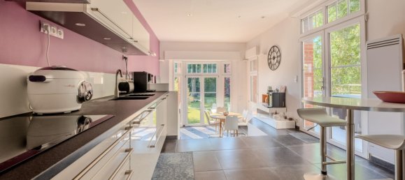 4 bedrooms Villa in Marcq-en-Baroeul, France No. 68921 3